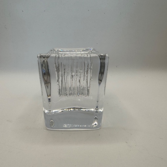 Signed Daum Nancy crystal mini posey vase. Excellent Condition. - Picture 6 of 12
